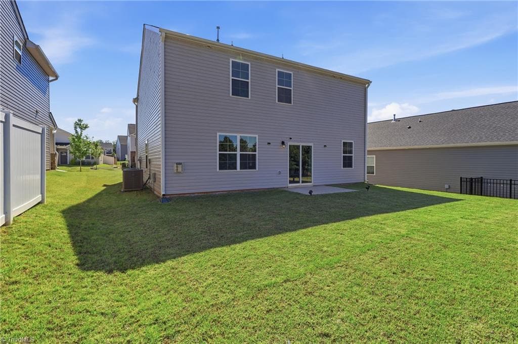 Stick/Site Built at 4611 Reedy Creek Farm Circle, Greensboro NC 27405, photo 30 of 39