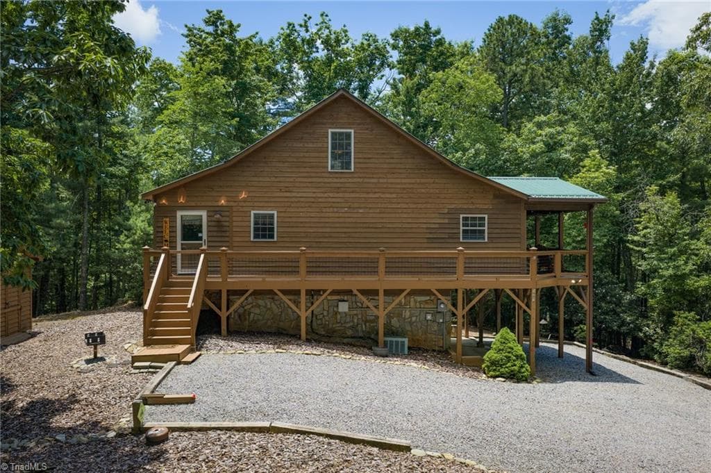 Stick/Site Built at 1987 Buck Mountain Road, Purlear NC 28665, Purlear, photo 39 of 50