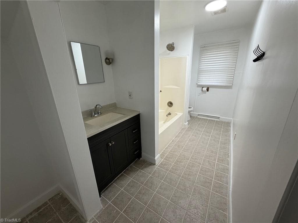 Stick/Site Built at 992 Main Street, Yanceyville NC 27379, photo 17 of 28