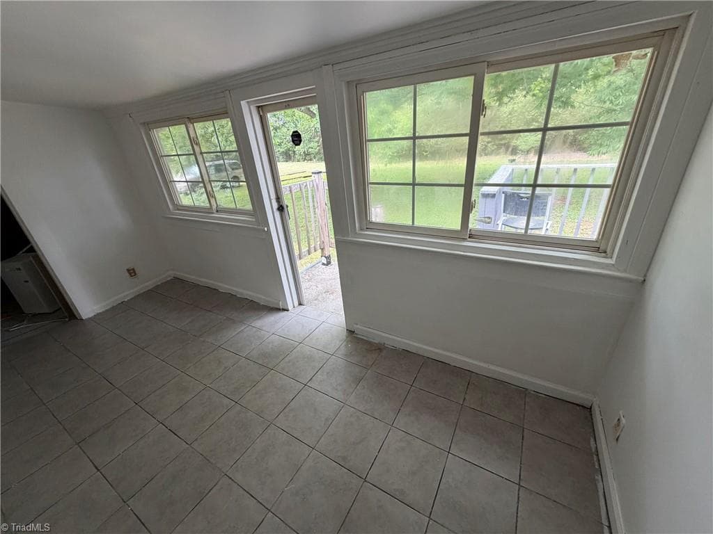 Stick/Site Built at 992 Main Street, Yanceyville NC 27379, photo 18 of 28