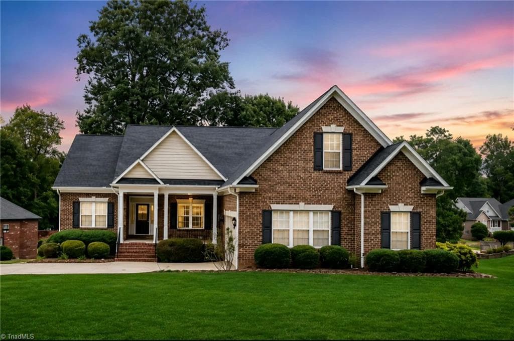 Stick/Site Built at 4730 Michaels Trail, Winston-Salem NC 27101, photo 2 of 45