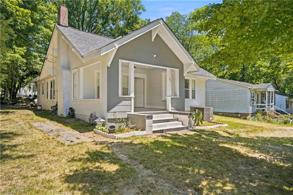 Stick/Site Built at 844 Cummins Street, High Point NC 27262, photo 3 of 46