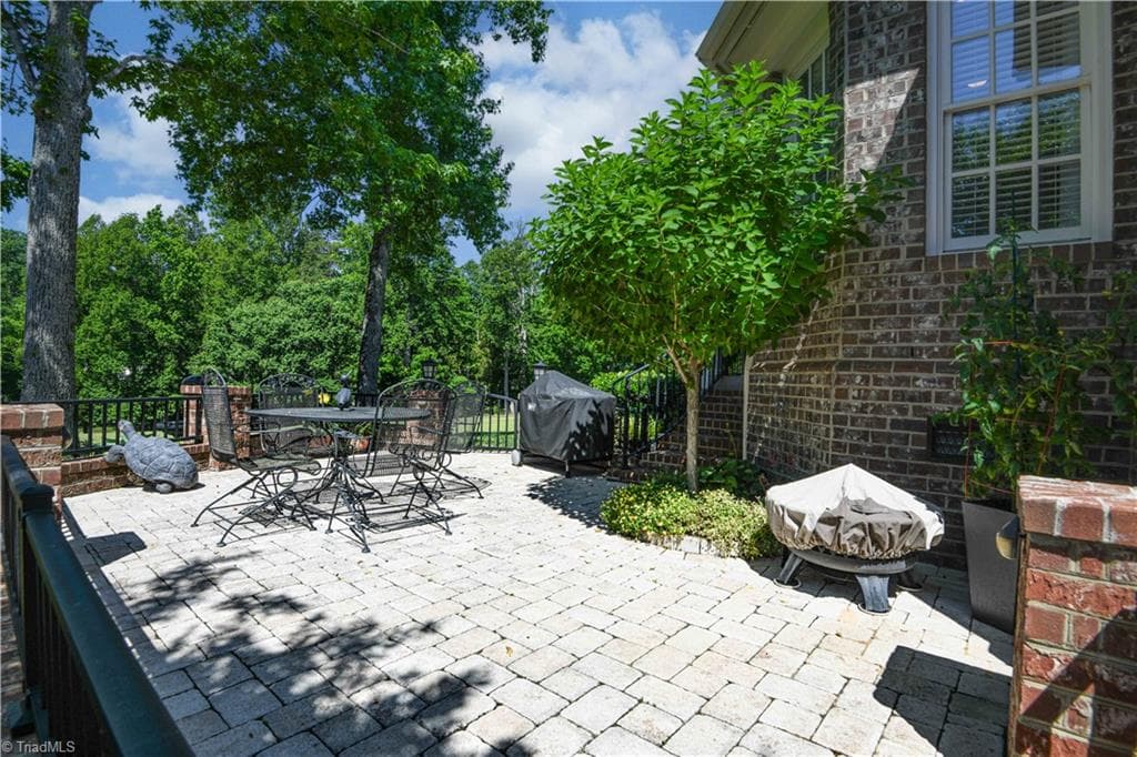 Stick/Site Built at 12 Hadley Park Court, Greensboro NC 27407, photo 37 of 48