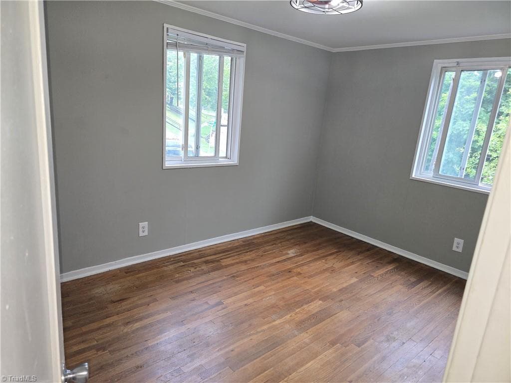 Stick/Site Built at 568 Overlook Street, Greensboro NC 27403, photo 23 of 46