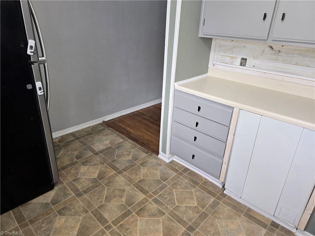 Stick/Site Built at 568 Overlook Street, Greensboro NC 27403, photo 26 of 46