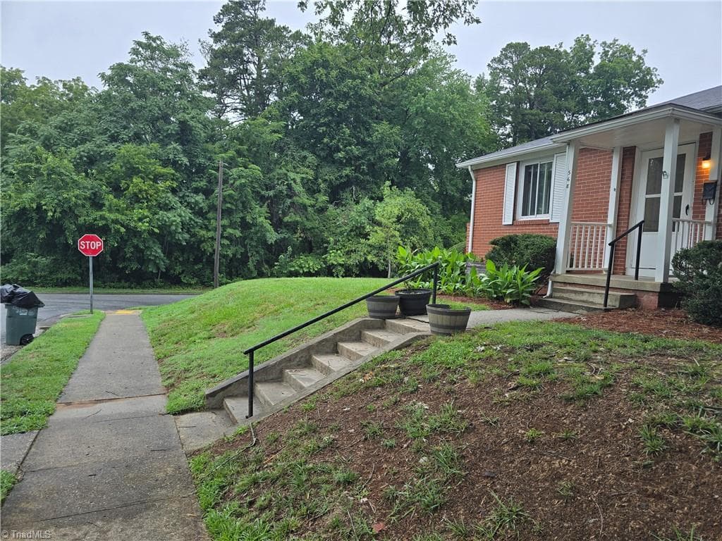 Stick/Site Built at 568 Overlook Street, Greensboro NC 27403, photo 21 of 46