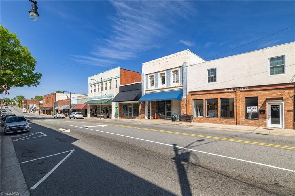637 Washington Street, Eden NC 27288