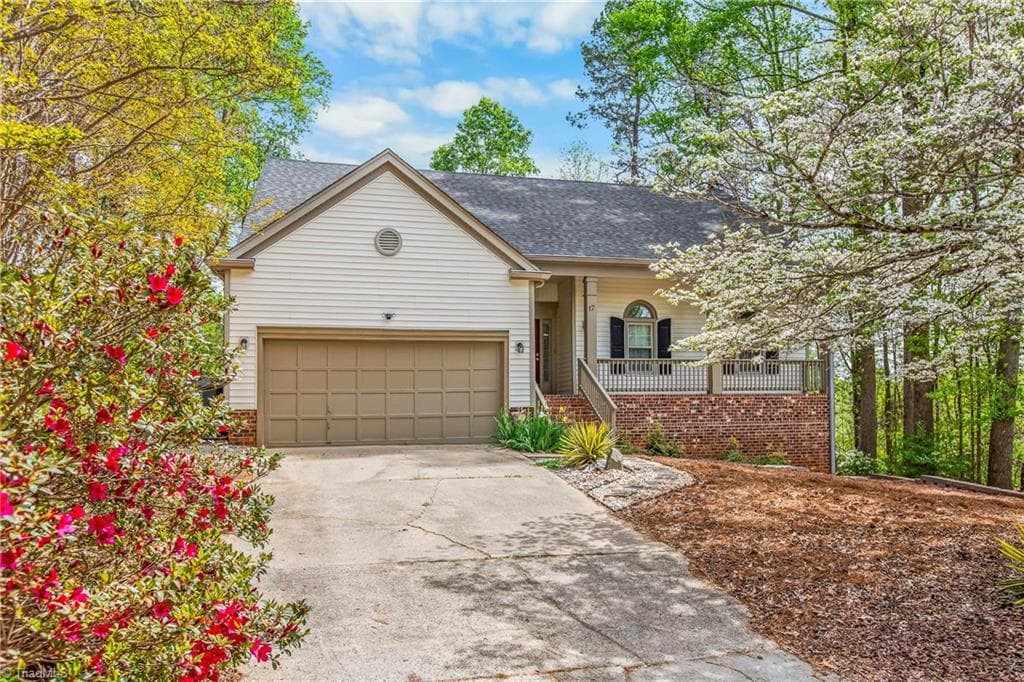 17 Spring Oak Court, Greensboro NC 27410