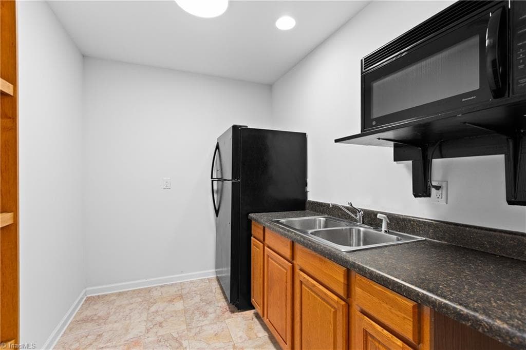 Stick/Site Built at 4415 Camden Ridge Drive, Greensboro NC 27410, photo 24 of 45