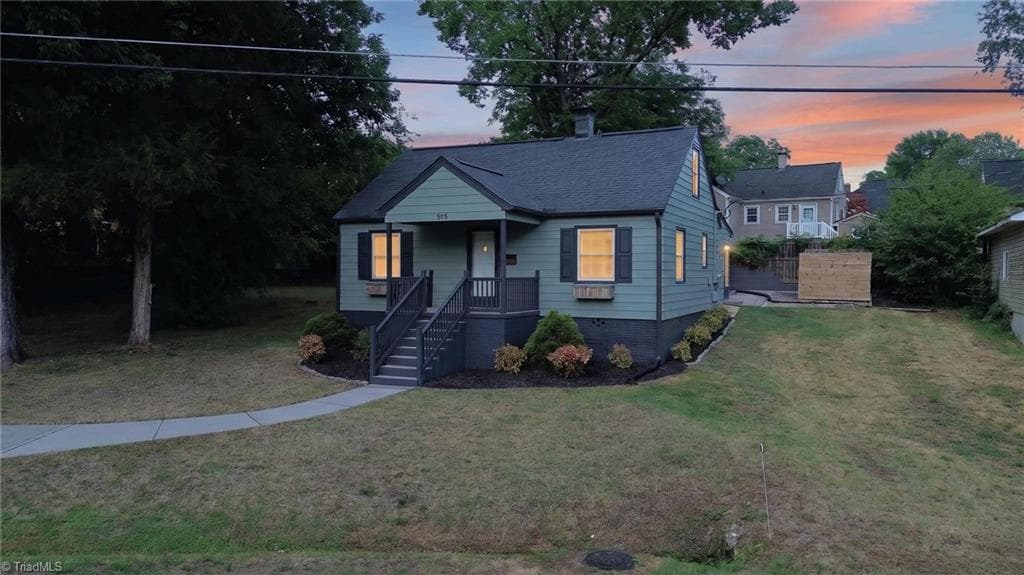 515 E Willowbrook Drive, Burlington NC 27215