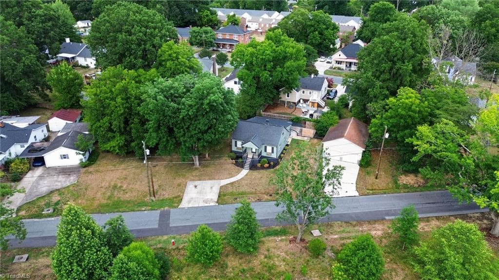 Stick/Site Built at 515 E Willowbrook Drive, Burlington NC 27215, Burlington, photo 41 of 45