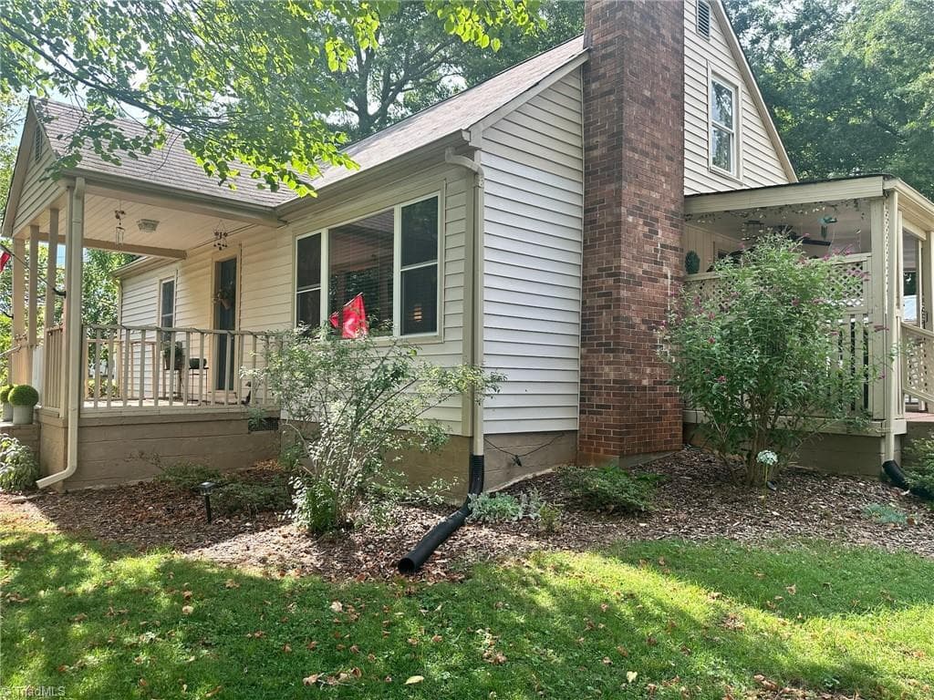 2921 Bittersweet Road, Winston-Salem NC 27106