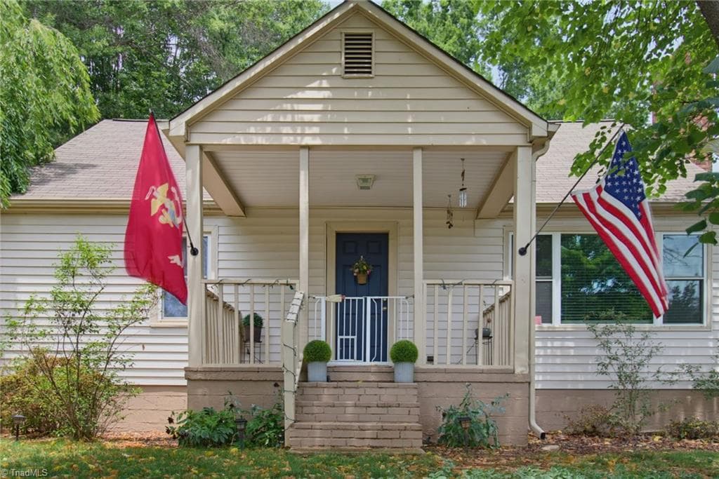 Stick/Site Built at 2921 Bittersweet Road, Winston-Salem NC 27106, Winston-Salem, photo 9 of 42