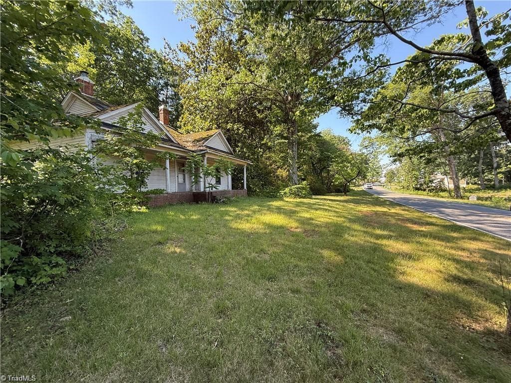 Stick/Site Built at 607 Kirby Road, King NC 27021, King, photo 3 of 50