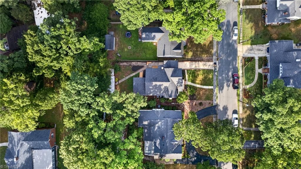 Stick/Site Built at 405 Spring Street, Thomasville NC 27360, photo 40 of 42