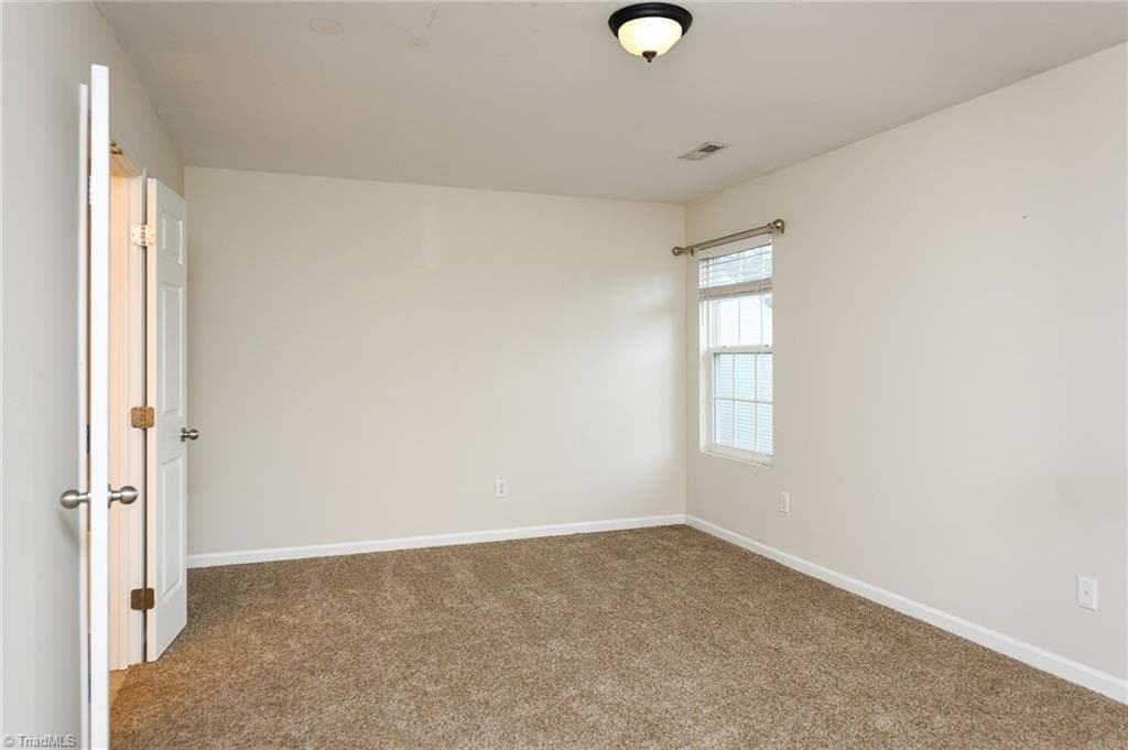 Stick/Site Built at 2674 Hartfield Commons Lane, Winston-Salem NC 27103, photo 18 of 23