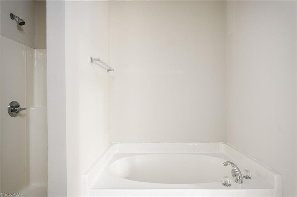 Stick/Site Built at 2674 Hartfield Commons Lane, Winston-Salem NC 27103, photo 15 of 23