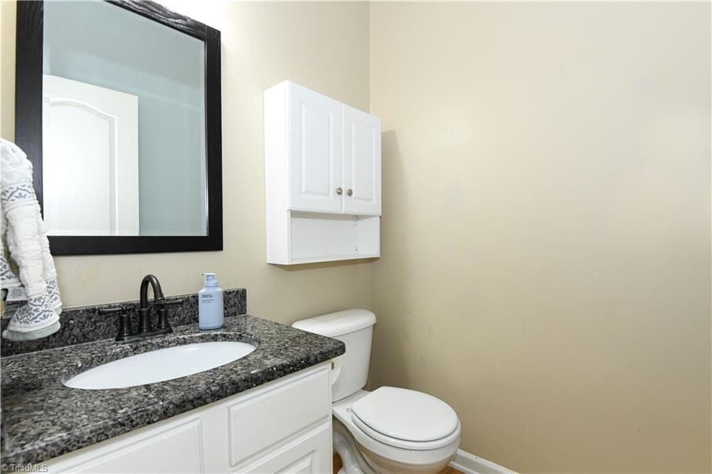Stick/Site Built at 3414 Nottaway Drive, Jamestown NC 27282, photo 23 of 48