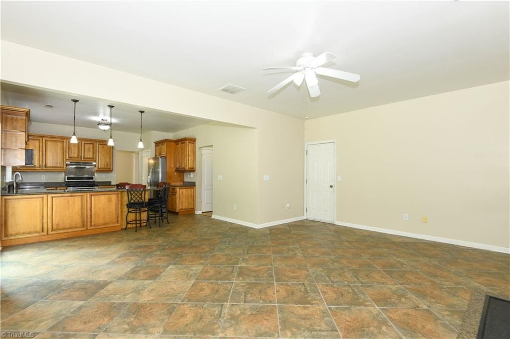 Stick/Site Built at 3414 Nottaway Drive, Jamestown NC 27282, photo 15 of 48