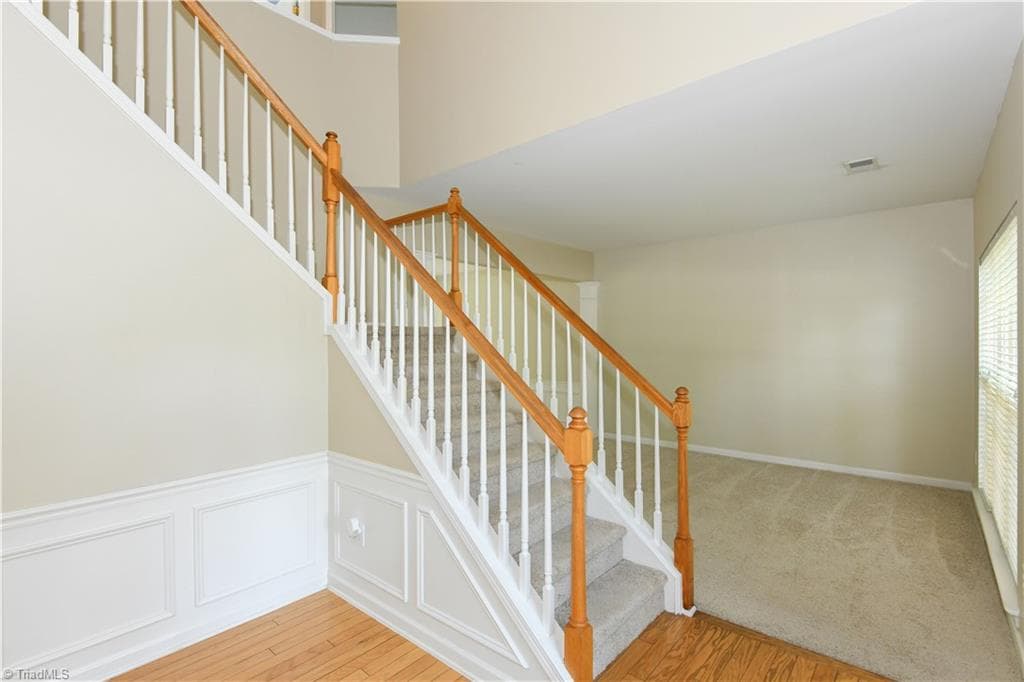 Stick/Site Built at 3414 Nottaway Drive, Jamestown NC 27282, photo 25 of 48