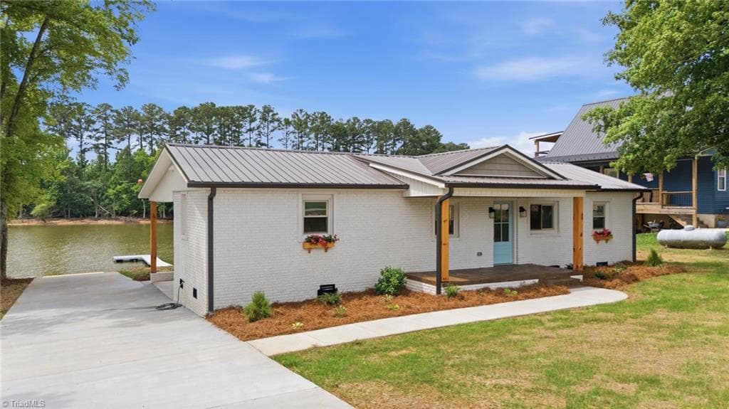 Stick/Site Built at 2516 Riverview Road, Lexington NC 27292, photo 5 of 28