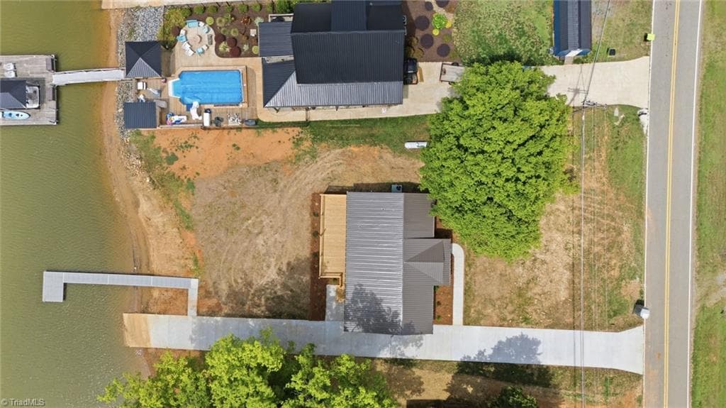 Stick/Site Built at 2516 Riverview Road, Lexington NC 27292, photo 25 of 28