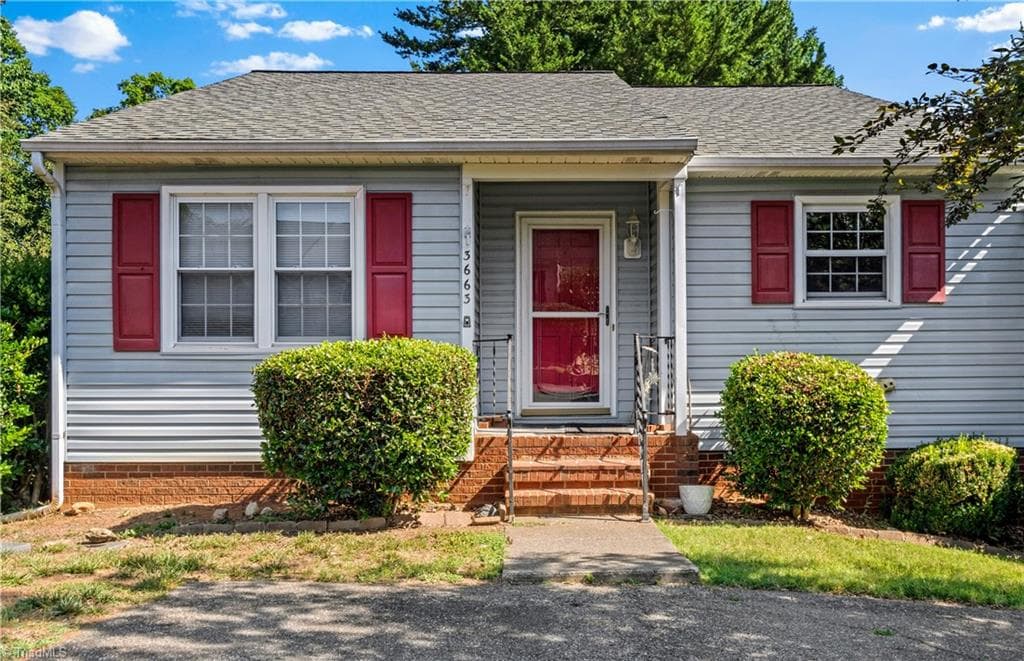 Stick/Site Built at 3663 Heathrow Drive, Winston-Salem NC 27127, Winston-Salem, photo 3 of 34