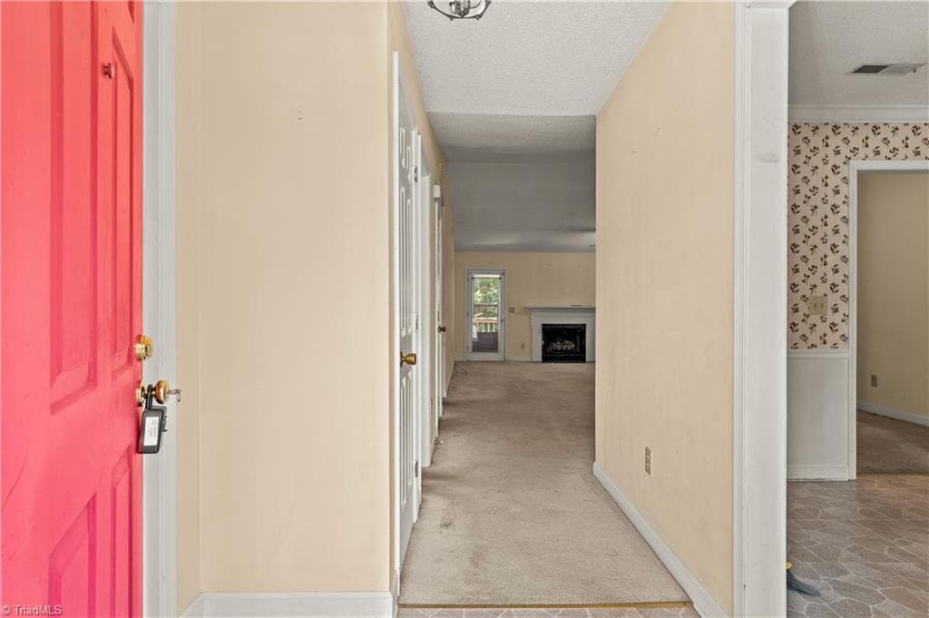 Stick/Site Built at 3663 Heathrow Drive, Winston-Salem NC 27127, Winston-Salem, photo 5 of 34