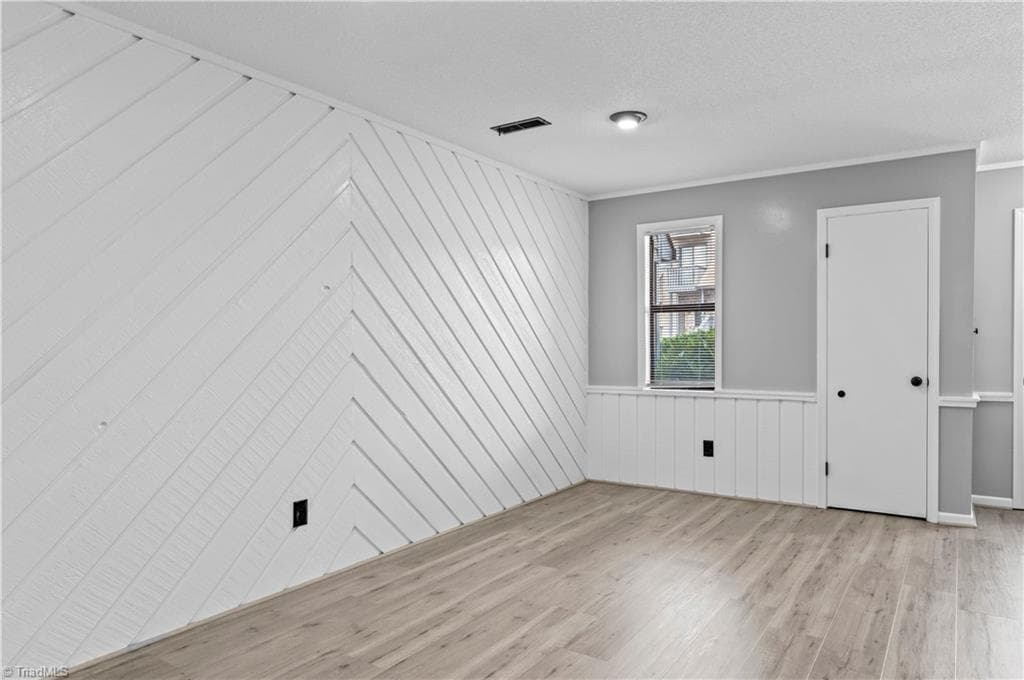 Stick/Site Built at 240 Vista Circle # B, Winston-Salem NC 27106, Winston-Salem, photo 9 of 26