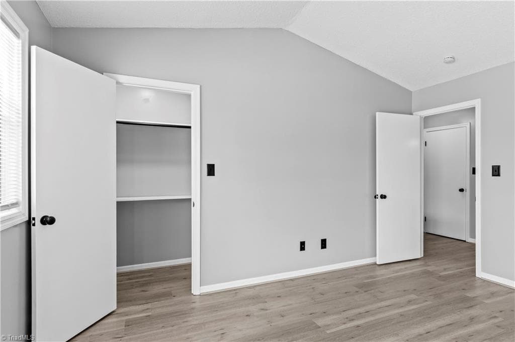 Stick/Site Built at 240 Vista Circle # B, Winston-Salem NC 27106, Winston-Salem, photo 21 of 26