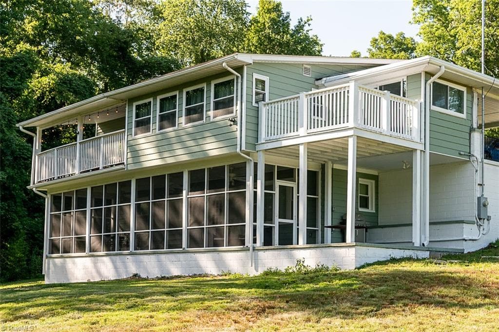 Stick/Site Built at 226 E Lebanon Street, Mount Airy NC 27030, photo 4 of 35