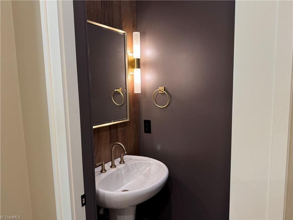Stick/Site Built at 6787 Ridge Road, Lexington NC 27295, Lexington, photo 15 of 37