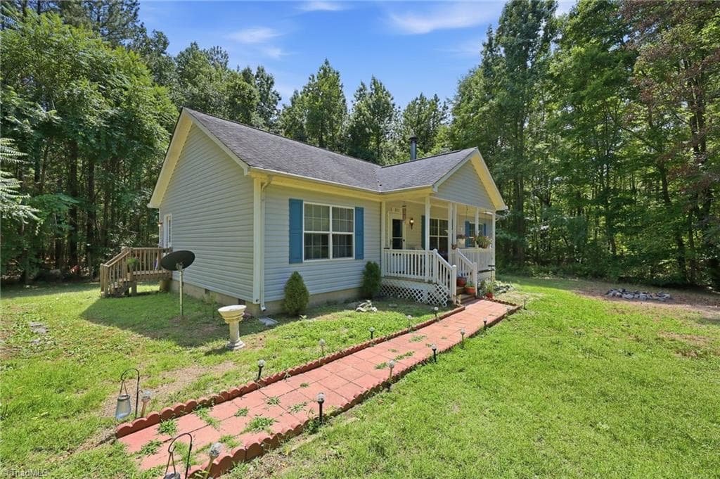 Modular at 212 Lakeview Drive, Pelham NC 27311, photo 3 of 24