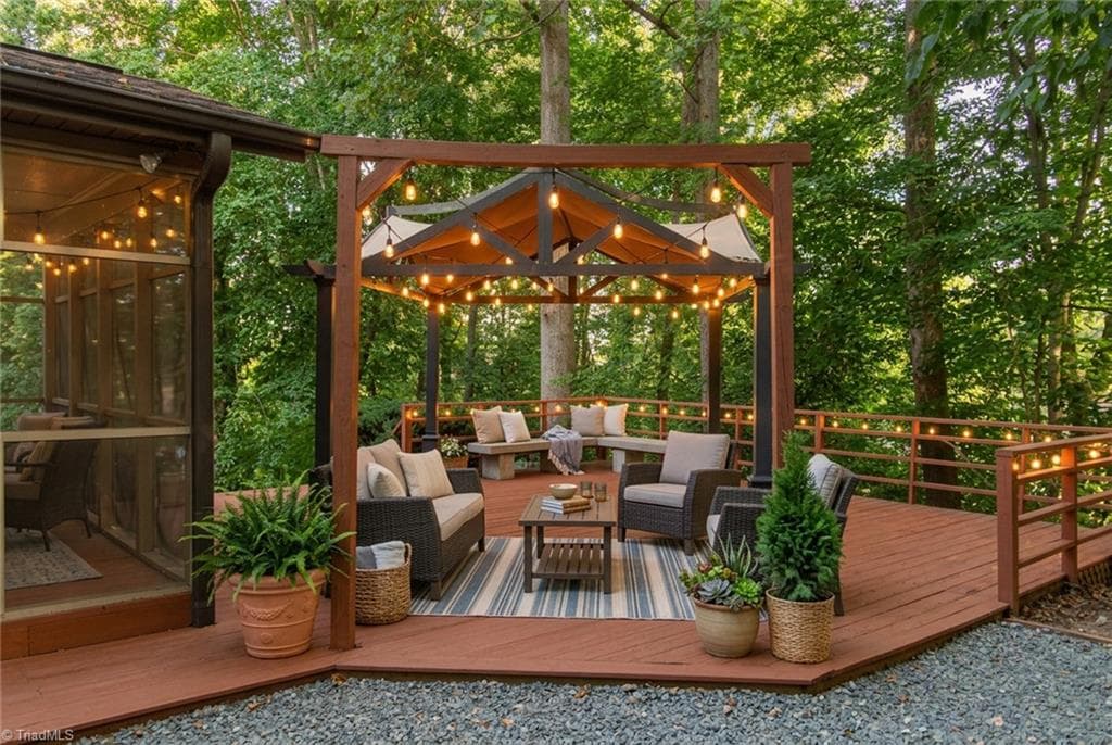 Virtual Staging - 1524 Holly Circle, Wilkesboro NC 28697, Wilkesboro
