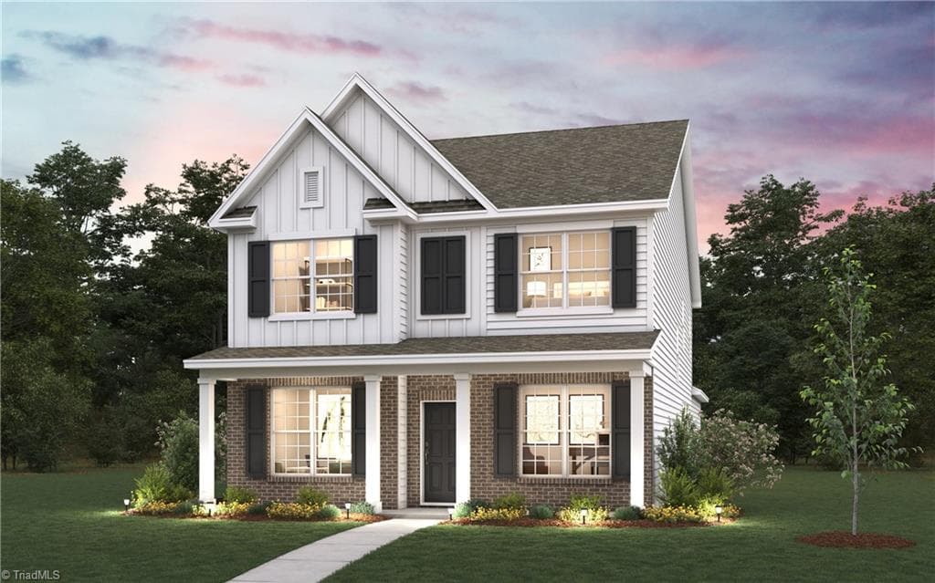 102 Harbor Hill Boulevard, Jamestown NC 27282