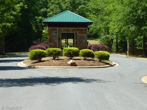 Single Family Residence at 821 Rocky Cove Lane, Denton NC 27239, Denton, photo 5 of 8
