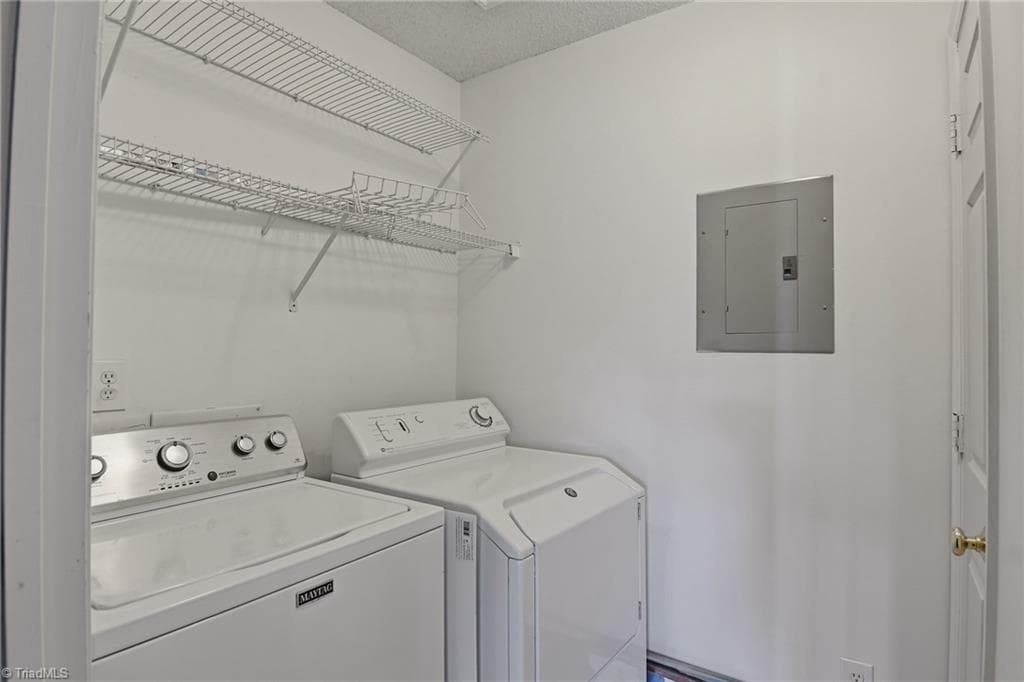 Stick/Site Built at 134 Rivertree Lane, Winston-Salem NC 27103, Winston-Salem, photo 24 of 29