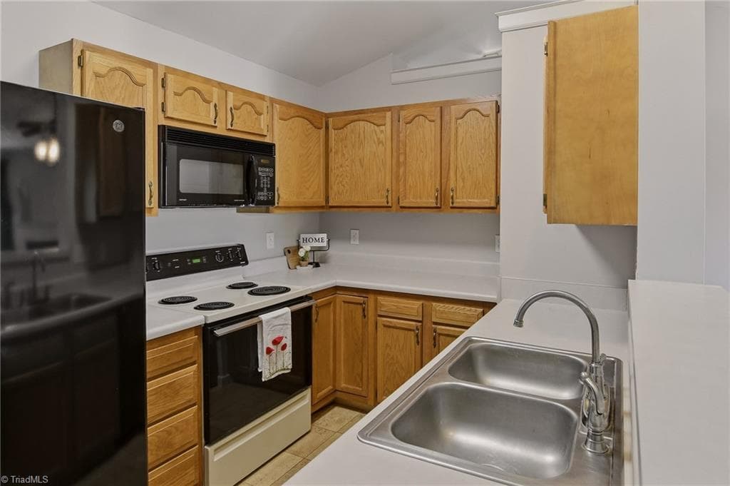Stick/Site Built at 134 Rivertree Lane, Winston-Salem NC 27103, Winston-Salem, photo 11 of 29