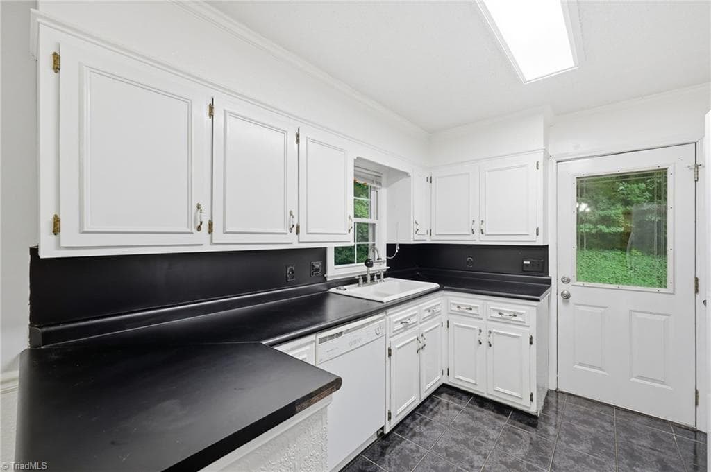 Stick/Site Built at 814 Baker Drive, Haw River NC 27258, photo 15 of 42