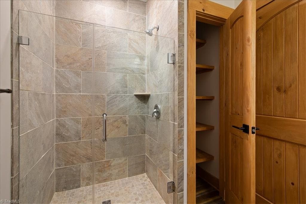 Stick/Site Built at 152 Hawk Pointe, Ararat VA 24053, Ararat, photo 16 of 46