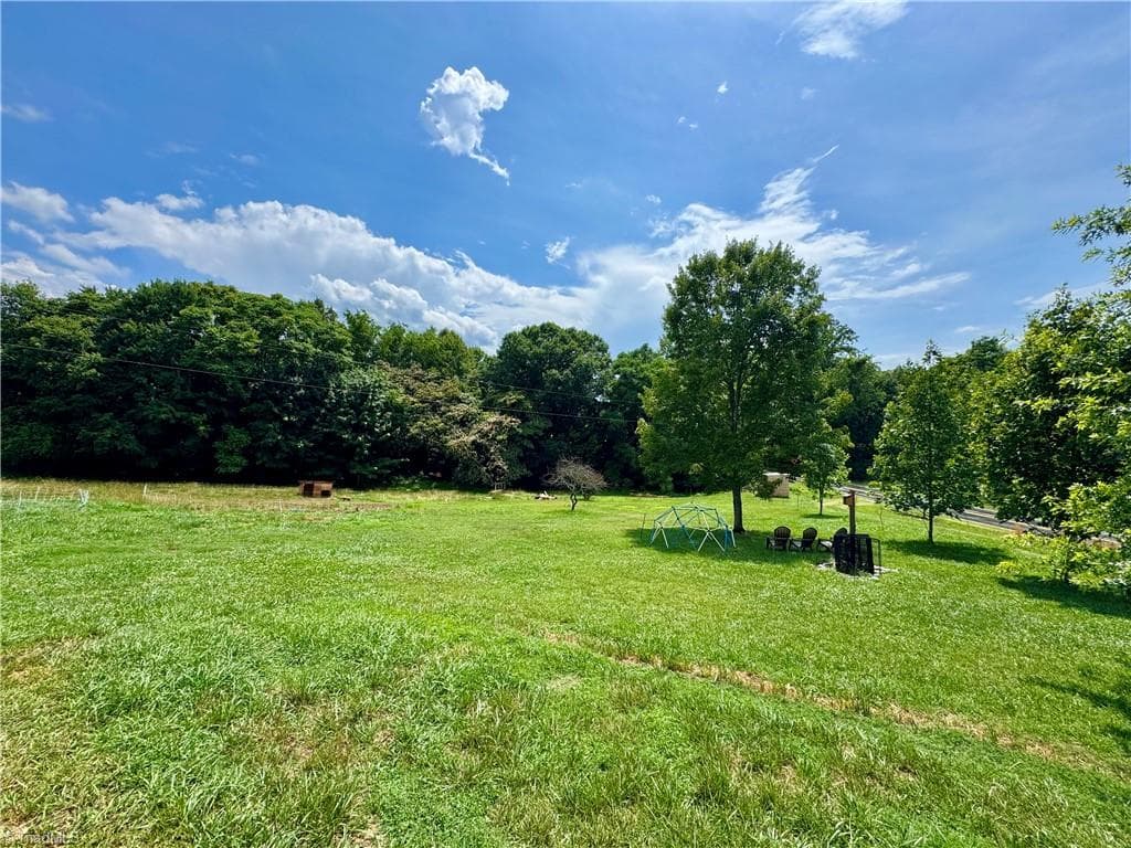 Stick/Site Built at 4547 NC Highway 704 W, Westfield NC 27053, photo 27 of 28