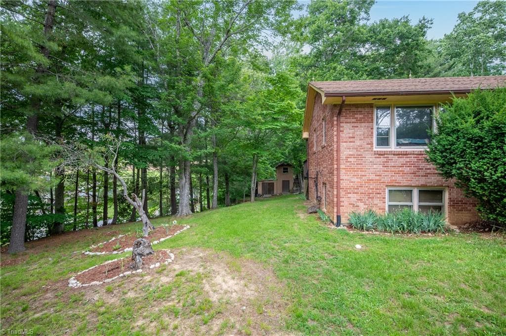 Stick/Site Built at 3987 Webbs Mill Road N, Floyd VA 24149, Floyd, photo 37 of 50