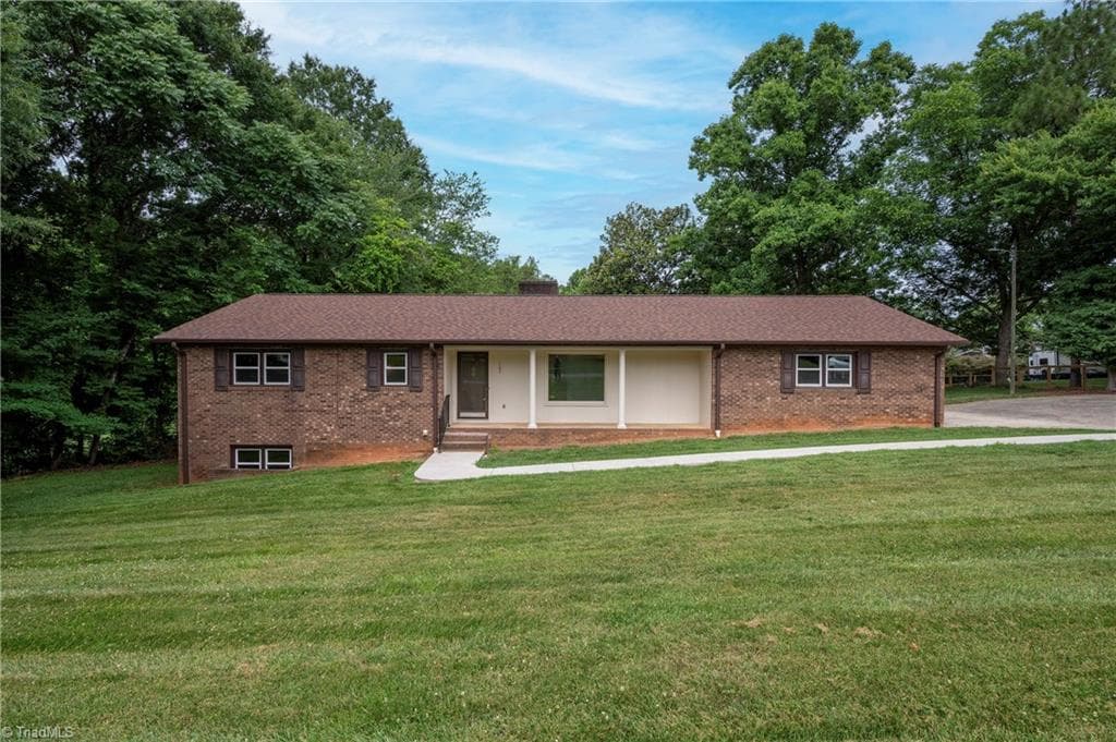 107 Coram Avenue, Boonville NC 27011