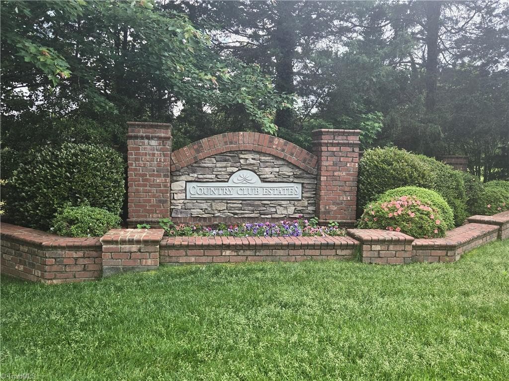 Stick/Site Built at 2845 Saint Giles Court, High Point NC 27262, High Point, photo 9 of 14