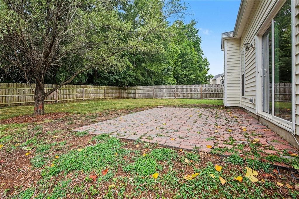 Stick/Site Built at 3380 Cherrybrook Drive, Jamestown NC 27282, photo 28 of 28