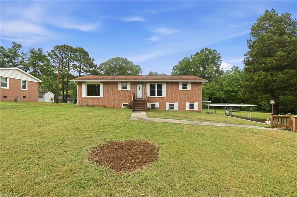 Stick/Site Built at 401 Grant Street, East Spencer NC 28027, photo 2 of 37