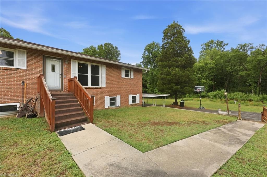 Stick/Site Built at 401 Grant Street, East Spencer NC 28027, photo 4 of 37