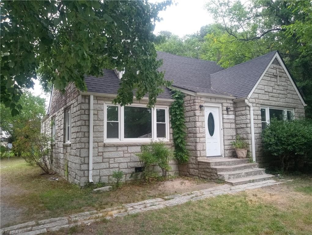 2013 Cedar Fork Drive, Greensboro NC 27407
