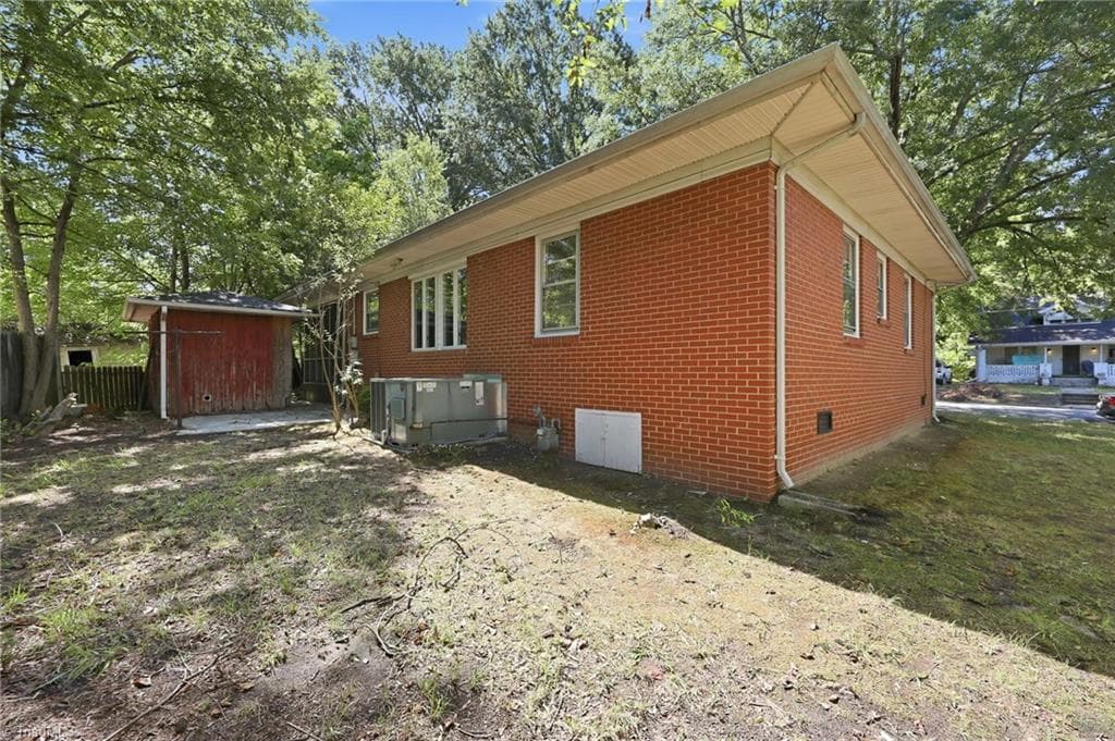 Stick/Site Built at 912 Virginia Avenue, Burlington NC 27217, Burlington, photo 27 of 32