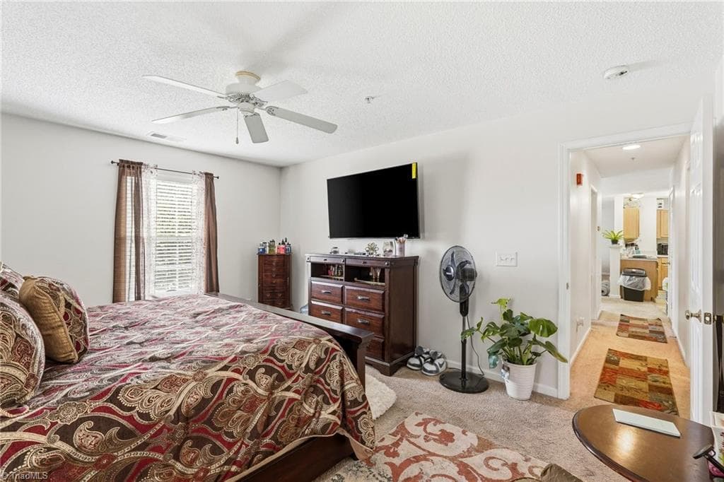 Stick/Site Built at 6105 Hedgecock Circle # 2B, High Point NC 27265, photo 23 of 27